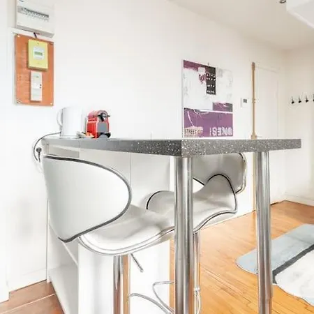 Eiffel Cozy Flat Apartment